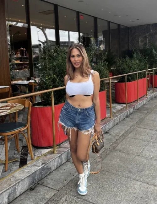 Amber photo 18, asian, curvy, brunette, 158 cm, 63 kg, Medium bust, Hong Kong