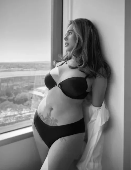 Amber photo 21, asian, curvy, brunette, 158 cm, 63 kg, Medium bust, Hong Kong