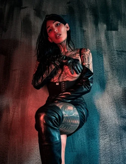 Bernadette photo 10, latino, average, black hair, 170 cm, 65 kg, Small bust, Hong Kong