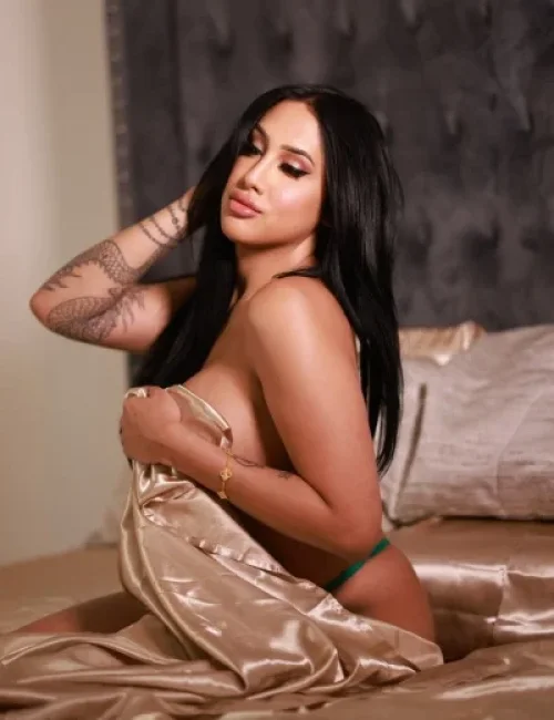 Jordana photo 17, latino, athletic, black hair, 176 cm, 70 kg, Large bust, Hong Kong