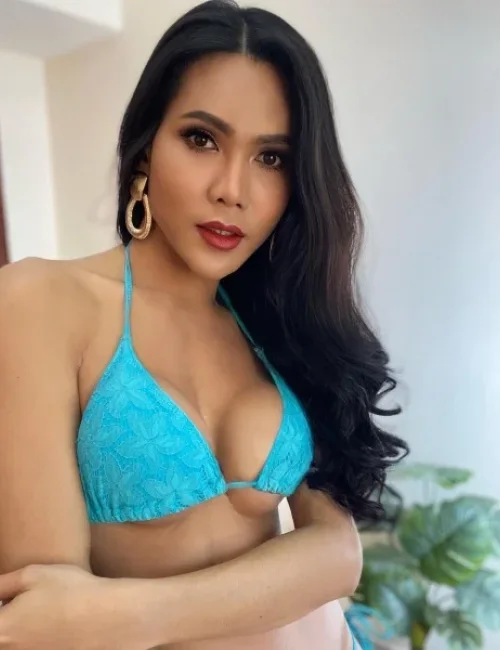 Reina photo 51, asian, average, black hair, 170 cm, 58 kg, Medium bust, Hong Kong