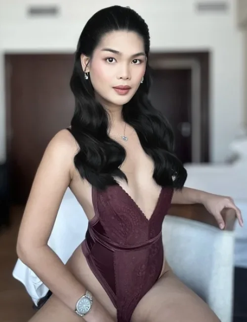Tanya photo 15, asian, average, black hair, 174 cm, 61 kg, Small bust, Hong Kong