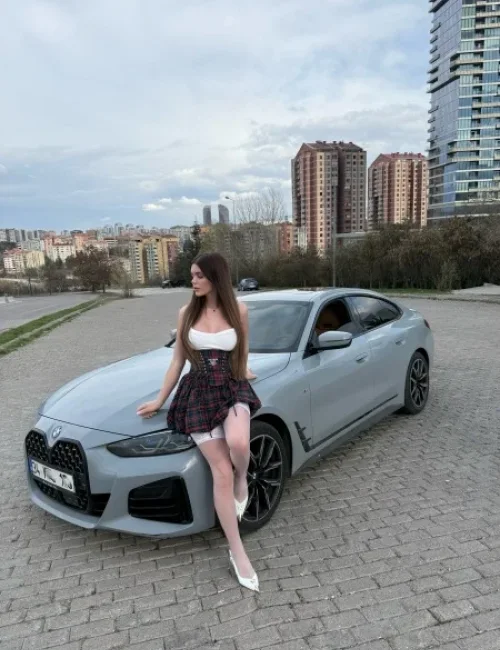 Valeria photo 32, latino, average, brunette, 170 cm, 63 kg, Medium bust, Hong Kong