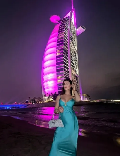 Valeria photo 41, latino, average, brunette, 170 cm, 63 kg, Medium bust, Hong Kong
