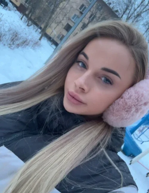 Veronika photo 8, slavic, average, blonde hair, 160 cm, 56 kg, Medium bust, Hong Kong