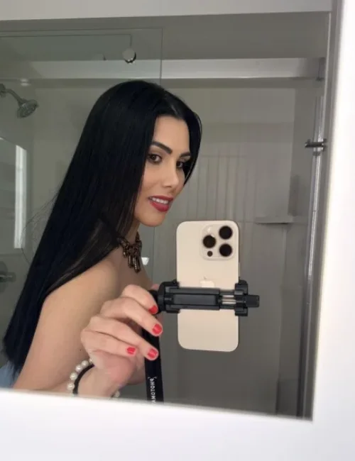 Zarah photo 9, slavic, athletic, black hair, 167 cm, 68 kg, Large bust, Hong Kong