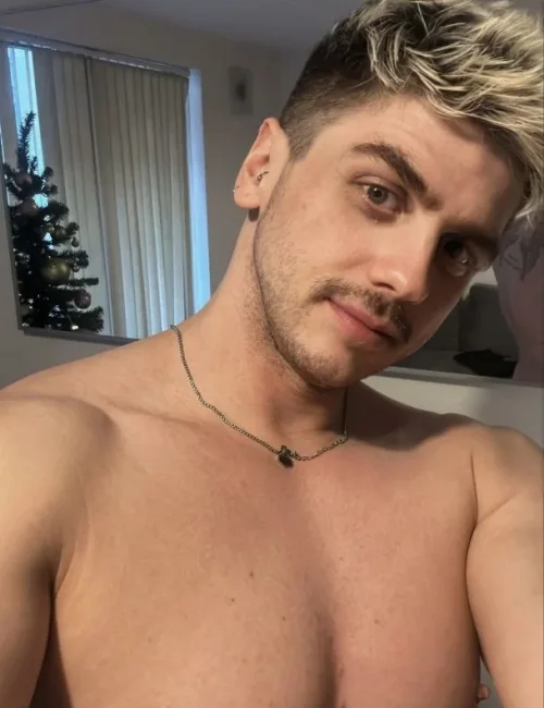 Alberto photo 10, slavic, curvy, blonde hair, 185 cm, 90 kg, Hong Kong