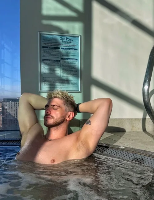 Alberto photo 5, slavic, curvy, blonde hair, 185 cm, 90 kg, Hong Kong