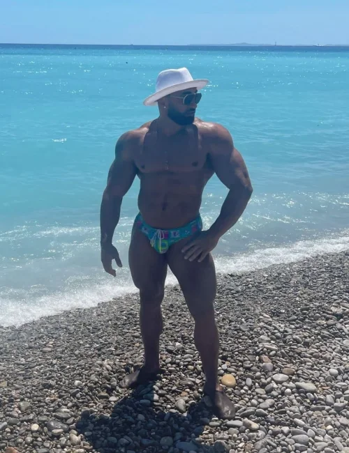 Charles photo 27, european, curvy, brunette, 178 cm, 105 kg, Hong Kong