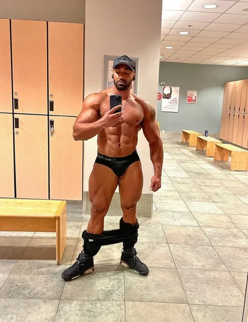 Charles photo 29, european, curvy, brunette, 178 cm, 105 kg, Hong Kong