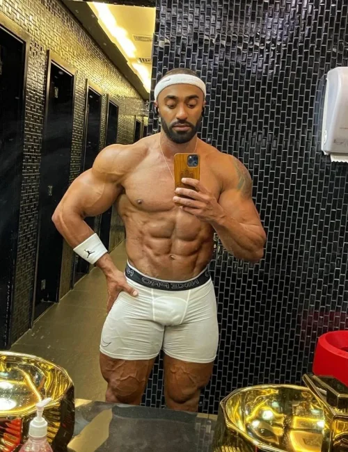 Charles photo 31, european, curvy, brunette, 178 cm, 105 kg, Hong Kong