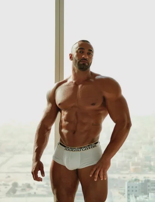 Charles photo 34, european, curvy, brunette, 178 cm, 105 kg, Hong Kong
