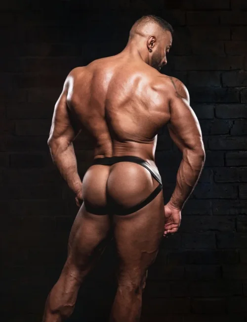 Charles photo 49, european, curvy, brunette, 178 cm, 105 kg, Hong Kong