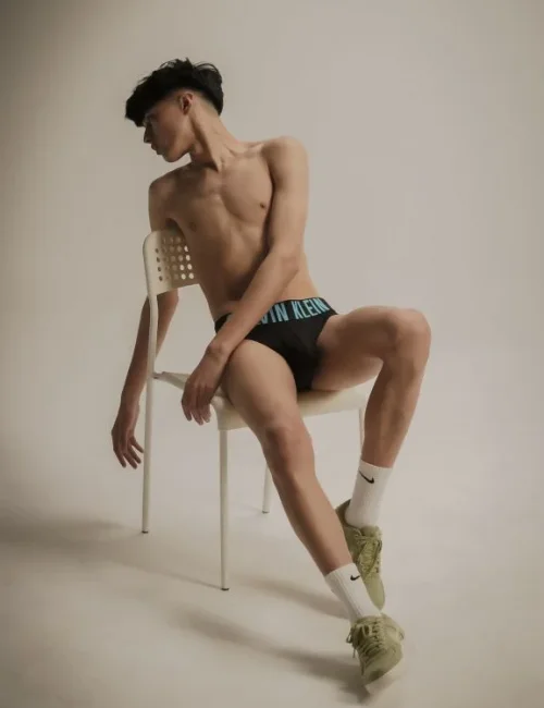 Ford photo 14, asian, average, brunette, 183 cm, 65 kg, Hong Kong