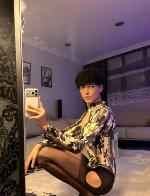 Ford photo 2, asian, average, brunette, 183 cm, 65 kg, Hong Kong