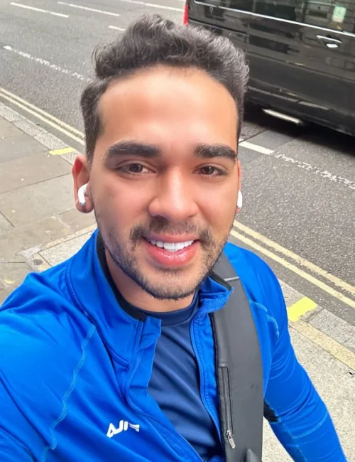 Harold photo 22, latino, curvy, black hair, 180 cm, 81 kg, Hong Kong