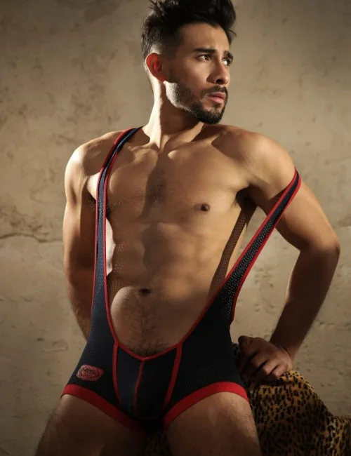 Preston photo 23, latino, athletic, black hair, 173 cm, 68 kg, Hong Kong