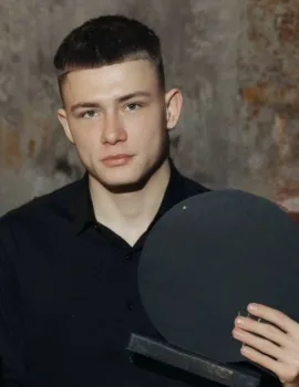 Tyler photo 1, latino, average, brunette, 185 cm, 68 kg, Hong Kong