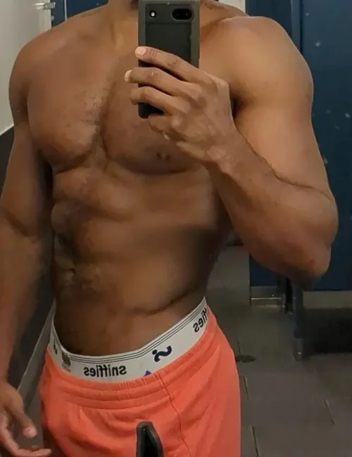 Vance photo 17, slavic, curvy, black hair, 188 cm, 100 kg, Hong Kong