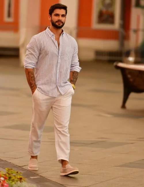 Vendome photo 3, european, curvy, black hair, 188 cm, 90 kg, Hong Kong