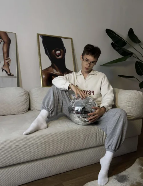 Vladislav photo 6, latino, slim, brunette, 180 cm, 58 kg, Hong Kong