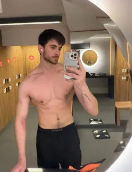 Waddy photo 1, slavic, athletic, blonde hair, 190 cm, 83 kg, Hong Kong
