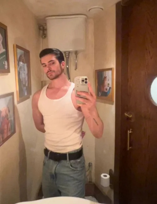 Waddy photo 8, slavic, athletic, blonde hair, 190 cm, 83 kg, Hong Kong