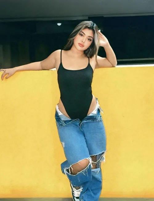 ambrose Lina photo 5, asian, curvy, black hair, 162 cm, 55 kg, Large bust, Hong Kong