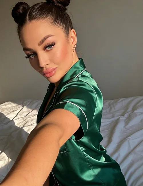 Beroza photo 7, european, slim, brunette, 168 cm, 50 kg, Large bust, Hong Kong