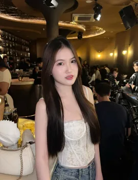 fahiraaaa photo 1, asian, slim, black hair, 157 cm, 47 kg, Medium bust, Hong Kong