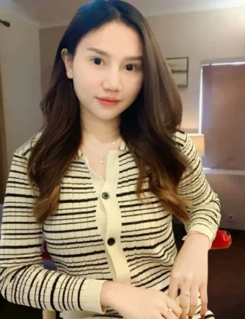 Siska photo 5, asian, average, black hair, 155 cm, 55 kg, Medium bust, Hong Kong